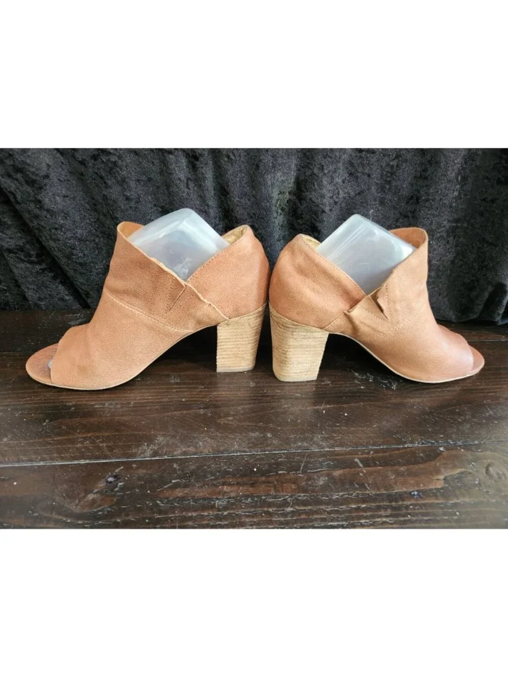 Adam Tucker McKenna Brown Leather Peep-toe Block Heel Sandal/Sz. 9.5 - Picture 2 of 7